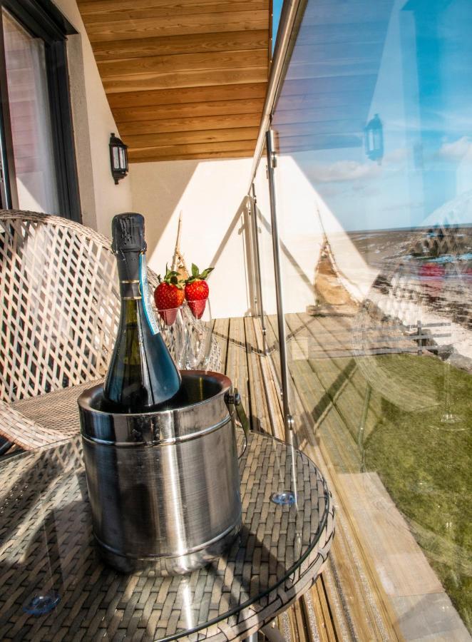The Fishing Boat Inn Boulmer Exterior photo